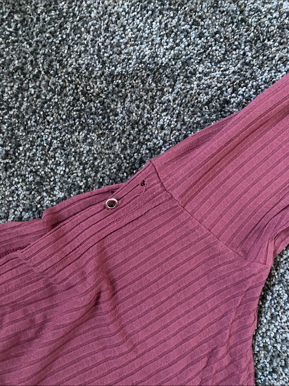 Ribbed Bell-Sleeve Women's Top in Dusty Rose - Picture 3 of 4